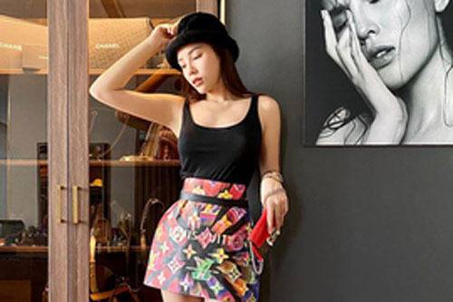 Kỳ Duyên được khen khi mặc váy giấy