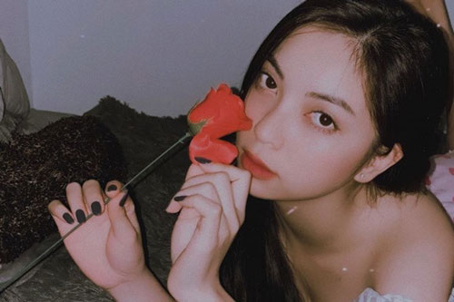 Nhật Lê chia sẻ câu chuyện đầy ẩn ý trên story Instagram, nhắc nhở phải làm người khác hạnh phúc