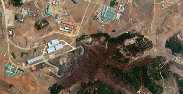 Hình ảnh chụp từ vệ tinh cơ sở hỗ trợ tên lửa đạn đạo Sil-li. (Nguồn: Beyond Parallel)