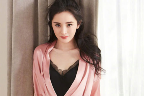 Dương Mịch bị chỉ trích vì cư xử thô lỗ, chảnh choẹ