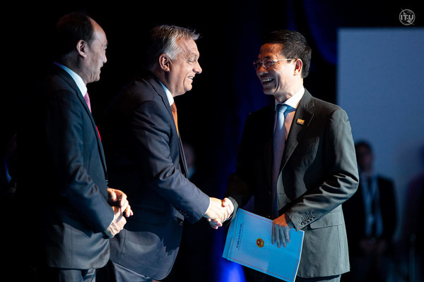 Bộ TT&TT lùi thời gian tổ chức ITU Digital World sang tháng 9/2021 vì COVID-19