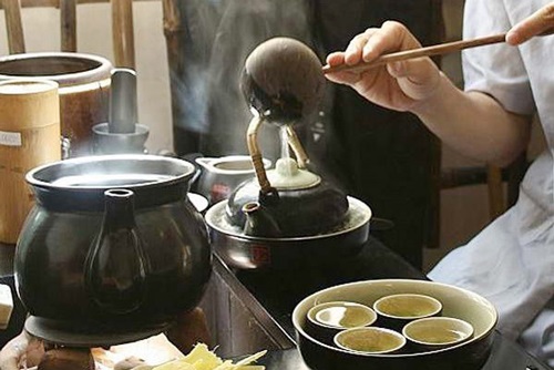 Sống thuận tự nhiên và cách hấp thu sinh khí của đất trời