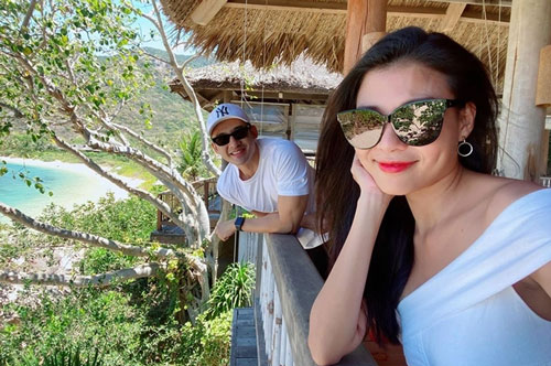 Vợ chồng Thúy Diễm - Lương Thế Thành 'trốn' con đi du lịch