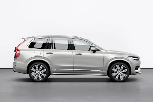 8. Volvo XC90.