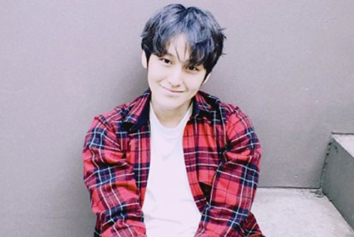 30 tuổi mà 'chàng Gốm' Kim Bum cứ trẻ như trai 18 thế này bảo sao fan cứ hóng anh tái xuất