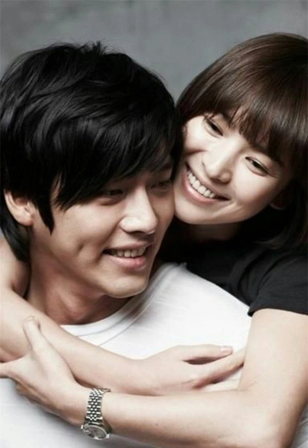 Sau gần 10 năm chia tay, Song Hye Kyo và Hyun Bin bất ngờ trở về bên nhau, chứng cứ lộ rõ rành rành? 2