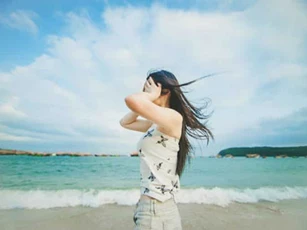 Vẫn yêu mối tình đầu dù đã 10 năm trôi qua