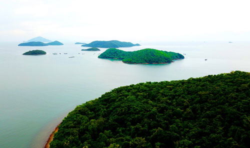 Khám phá vẻ đẹp kiêu sa Ba Hòn Đầm - Kiên Giang