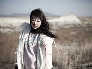 Tôi chuẩn bị cưới chồng nhưng luôn lo sợ tình cũ phá đám