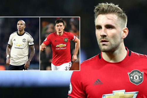 Shaw xem nhẹ Young, khen ngợi đội trưởng Maguire