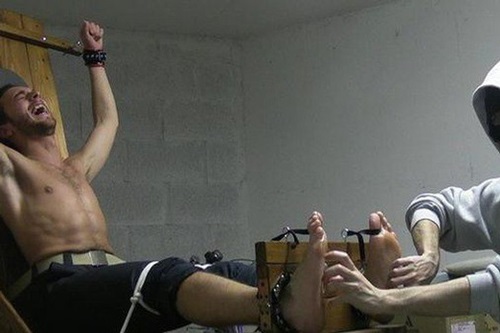 "Phạt cười" - cách tra tấn đáng sợ thời cổ đại: Khi nụ cười có thể gây ra nỗi đau kinh hoàng cho các phạm nhân