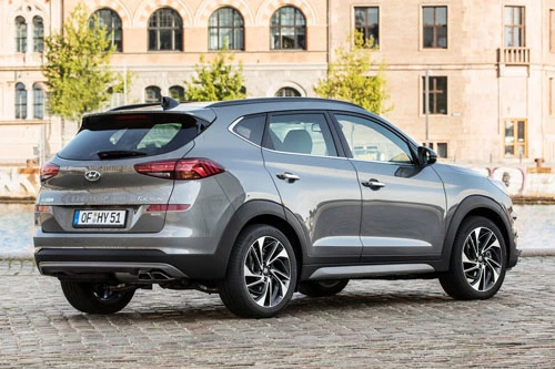 9. Hyundai Tucson (doanh số: 8.438 chiếc).