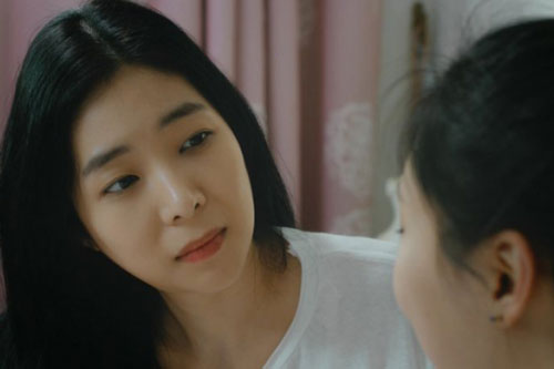 Làm việc tới 2h, sáng dậy muộn không kịp nấu cơm liền bị em dâu 'đá xéo', chồng tôi mắng 1 câu cô ấy im re