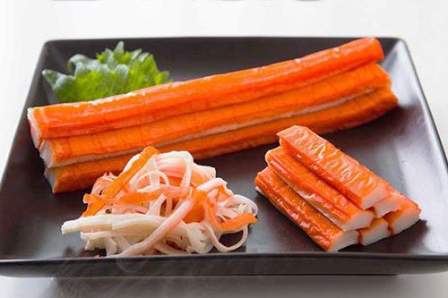 Sự thật "ngã ngửa" về những thanh cua thơm ngon mà nhiều người vẫn "mê như điều đổ"