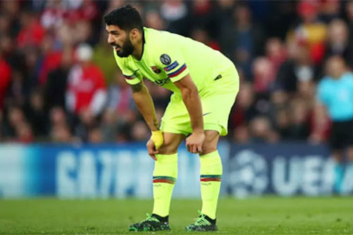 Barcelona và cú trượt dài của "gã khổng lồ"