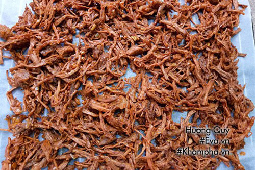 Làm thịt heo giả bò khô cay ngọt thỉnh thoảng 'lai rai'