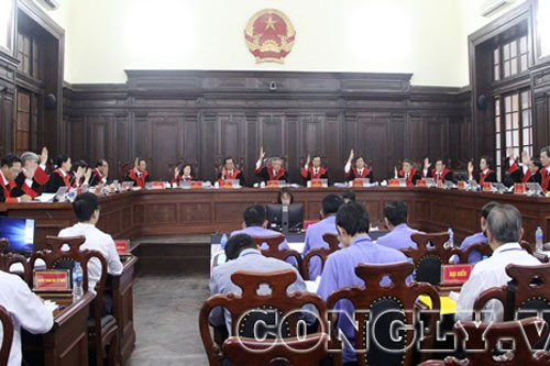 Hội đồng Thẩm phán biểu quyết bác kháng nghị giám đốc thẩm