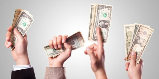 Cổ phần ưu đãi biểu quyết có được chuyển nhượng không?