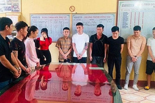 Nam Định: Bắt giữ 13 đối tượng đang “bay lắc” trong quán karaoke