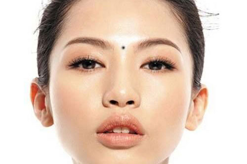 'Chỉ thẳng tay' những nốt ruồi phá tài trên khuôn mặt phụ nữ cần xóa ngay lập tức