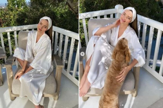 Miranda Kerr quyến rũ trong bộ pijama lụa.