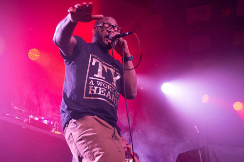 Rapper qua đời ở tuổi 47 vì Covid-19