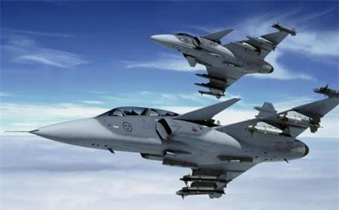 'Su-35 bi Gripen tancong truoc khi kip phat hien doi phuong'?