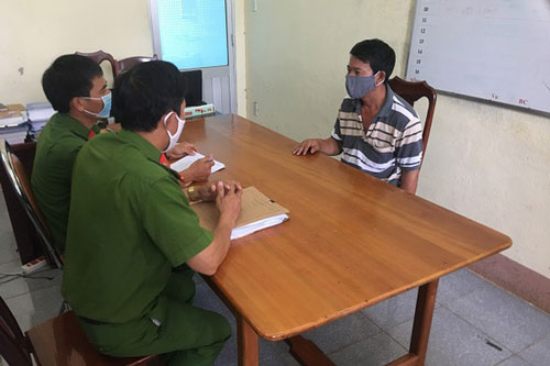 Đắk Nông: Khởi tố tài xế taxi nghi đâm chết đồng nghiệp vì bị “cướp” khách