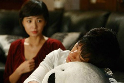 Mù quáng tát vợ rồi bắt kí đơn ly hôn nhưng 3 năm sau chỉ một câu nói của người tình lại khiến anh chồng tỉnh ngộ