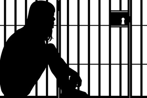 Hứa cho cố rồi đạp cho đau