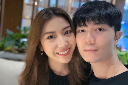 Dàn Hoa hậu, Á hậu hạnh phúc bên bạn trai