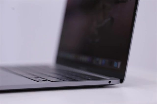 Macbook Pro 13 inch 2020 đầu tiên về Việt Nam giá 41,8 triệu - Ảnh 7.
