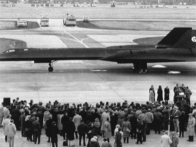 SR-71 Blackbird, chiếc máy bay yêu thích của Elon Musk và Grimes, có gì đặc biệt? - Ảnh 13.