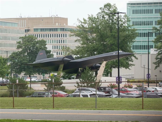 SR-71 Blackbird, chiếc máy bay yêu thích của Elon Musk và Grimes, có gì đặc biệt? - Ảnh 5.