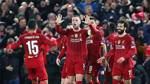 Wenger gọi Liverpool là nhà vô địch trong lòng CĐV