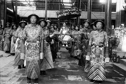 Hành trình đau khổ hơn cái chết của các Thái giám thời phong kiến