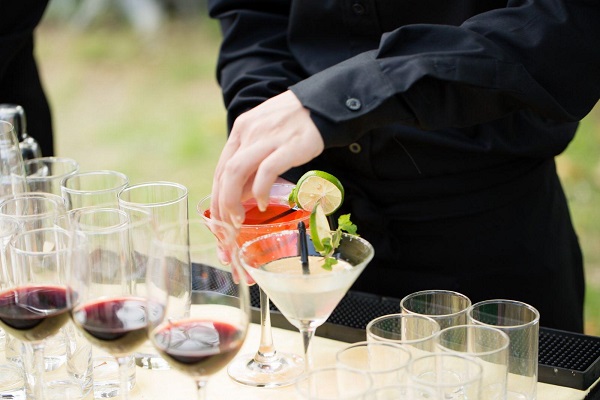 Kiến nghị đưa DN chế biến đồ uống vào danh sách hưởng hỗ trợ do Covid-19