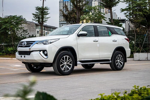 Toyota Fortuner. Ảnh: Oto.com.vn.