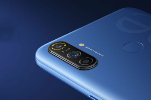 Realme ra mắt smartphone kháng nước, 3 camera sau, pin 5.000 mAh, giá gần 3 triệu
