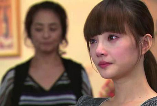 Bị mẹ chồng nói: "Số may mới được gả về nhà này", cô con dâu liền hỏi lại 1 câu khiến cả nhà chồng ngượng mặt!