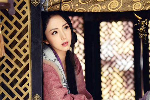 Những mỹ nhân 'hoa nhường nguyệt thẹn' từng vào vai Điêu Thuyền