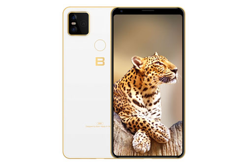 Mở hộp Bphone B86 vừa ra mắt, giá 8,99 triệu đồng