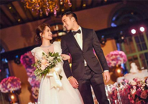 Chung Hân Đồng đã hối hận ngay sau khi kết hôn