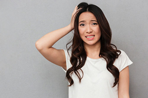 Tôi tranh cãi với bố mẹ chồng chuyện chăm con