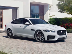 Bảng giá xe Jaguar tháng 5/2020: Rẻ nhất 2,699 tỷ đồng