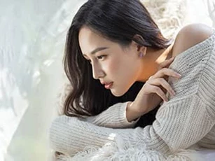 Mai Phương Thuý khoe vẻ đẹp khả ái và mong manh đúng chuẩn 'đại mỹ nhân'