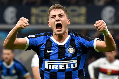 9. Sebastiano Esposito (Inter Milan, 17 tuổi 3 tháng 24 ngày).