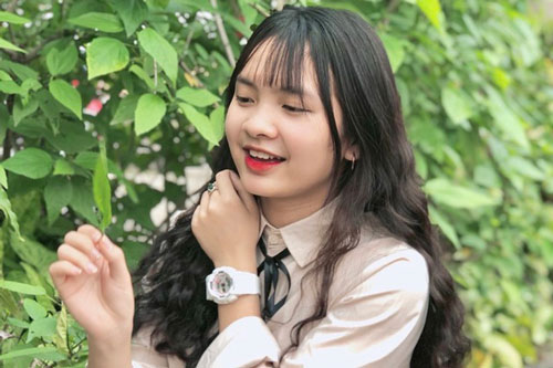 Hút gần 3 triệu follower, hot girl trên TikTok lại tự ti về ngoại hình