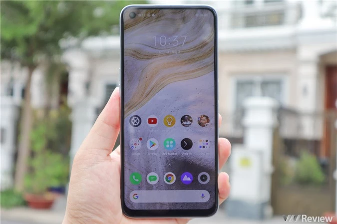 Đánh giá Realme 6: Kẻ 