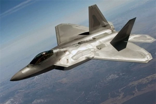 Nga “giăng bẫy” ở vùng Viễn Đông để “bắt” F-35, F-22 của Mỹ